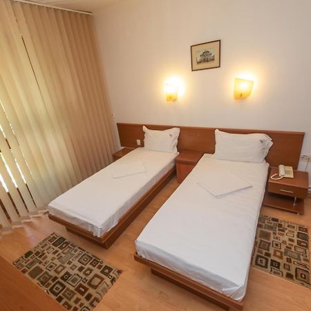 Hotel Amurg Эфорие-Суд Экстерьер фото