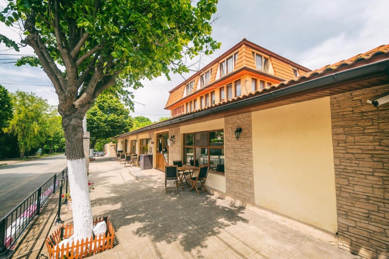 Hotel Amurg Эфорие-Суд Экстерьер фото