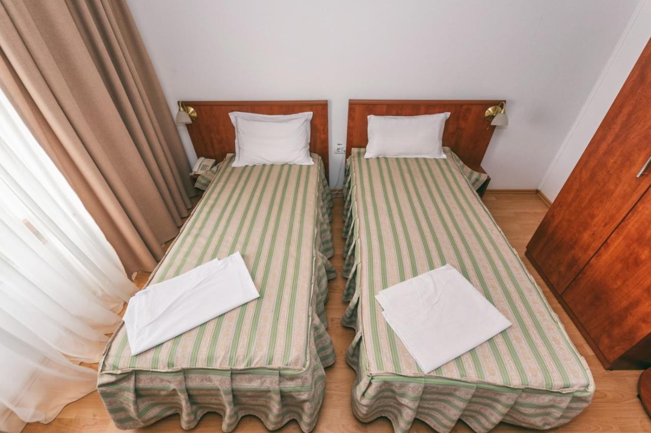 Hotel Amurg Эфорие-Суд Экстерьер фото