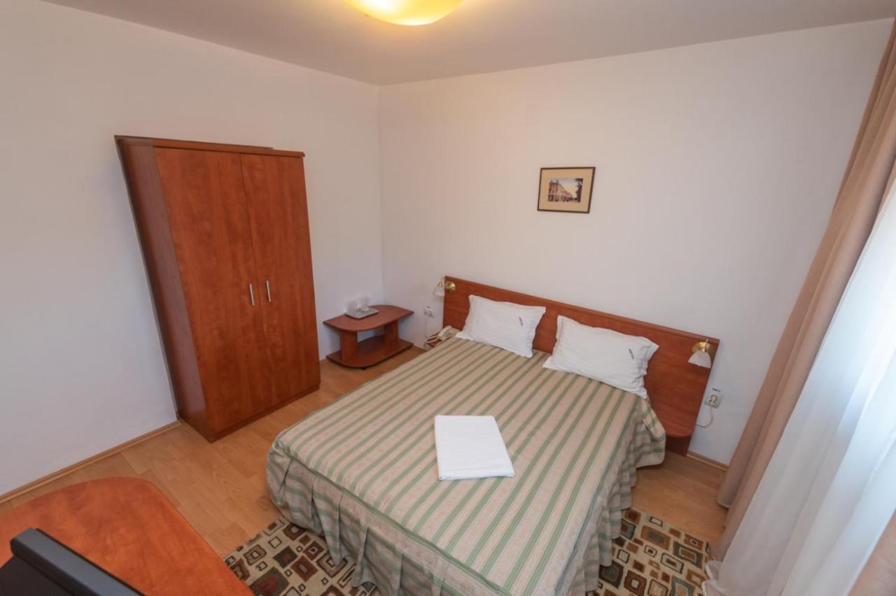 Hotel Amurg Эфорие-Суд Экстерьер фото