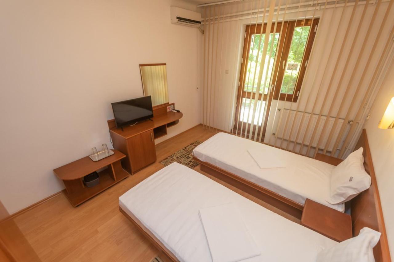 Hotel Amurg Эфорие-Суд Экстерьер фото